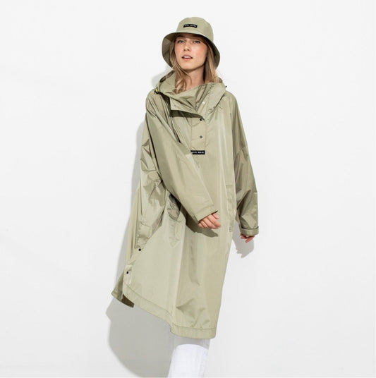 Raincoat solid pale olive
